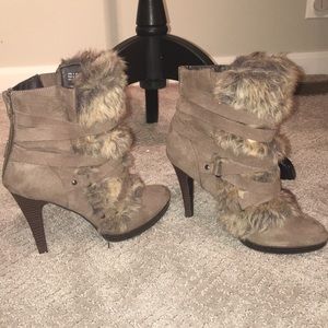 Faux fur Booties